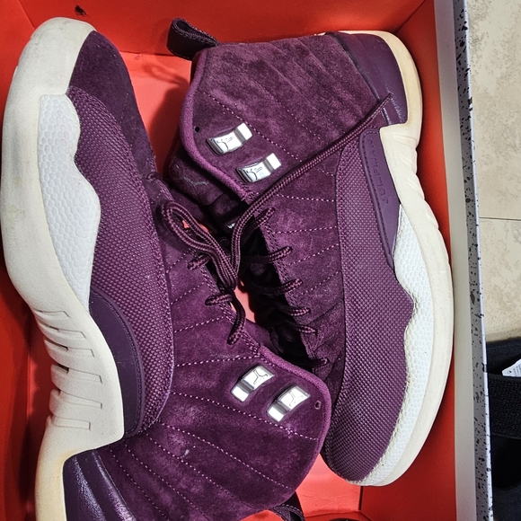 RARE NIKE AIR JORDAN 12 XII retro Bordeaux burgundy...men's size 8. - Picture 8 of 8